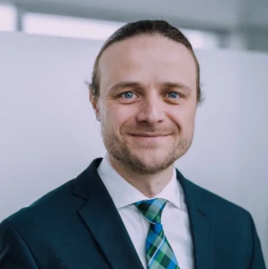 Tobias Bauer